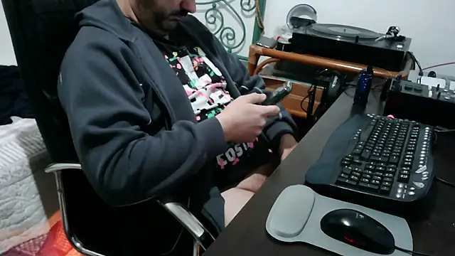 Italian dark desire online show from 11/27/25, 10:01