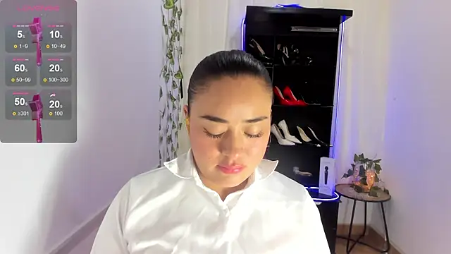 ReyleDoll online show from 03/13/26, 10:16