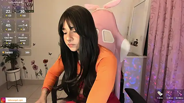 Fallengangel online show from 02/06/25, 02:22