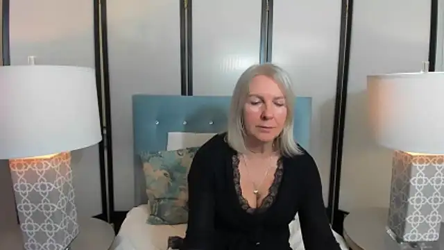 EricaTop online show from 04/01/26, 07:00