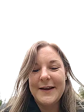 Snapshot of SwedishJennifer chatting on 05/25/26, 12:33 SwedishJennifer online show from 05/25/26, 12:33