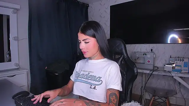 Lisegg  online show from 01/23/25, 12:30