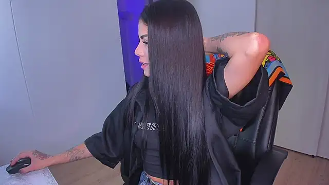 Lisegg  online show from 10/07/25, 10:56