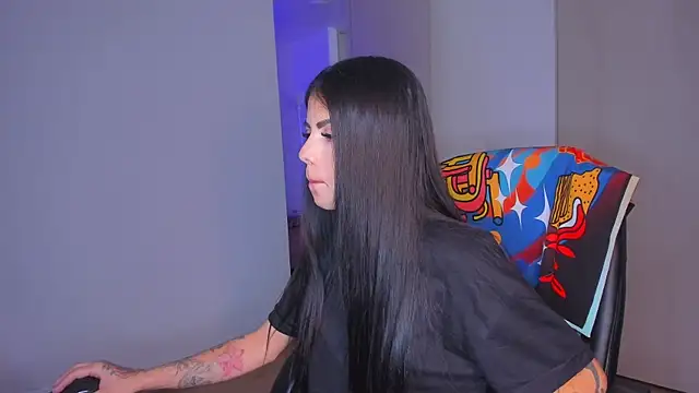 Lisegg  online show from 01/05/26, 06:33