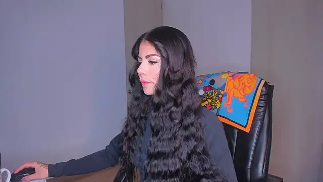 Lisegg  online show from 01/16/26, 11:03