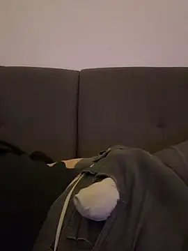 LionBoy1976 online show from 11/02/25, 05:32