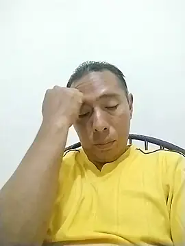 Snapshot of desnudo_Sexoxo chatting on 01/06/26, 01:31 desnudo Sexoxo online show from 01/06/26, 01:31