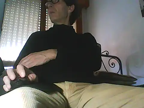 Moro ra online show from 04/05/26, 12:13