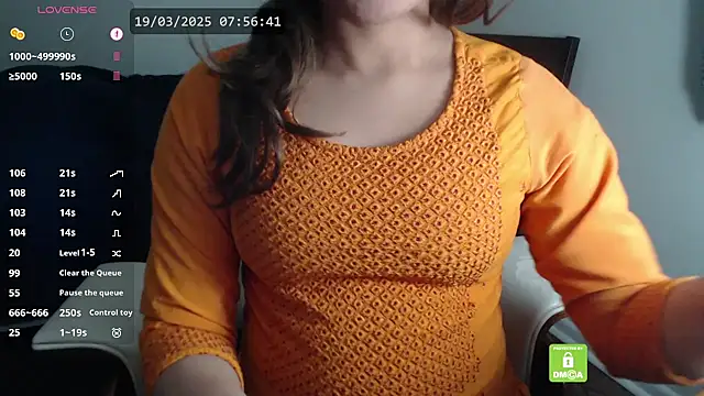 Snapshot of bxdgirlhr chatting on 03/19/25, 02:27 bxdgirlhr online show from 03/19/25, 02:27