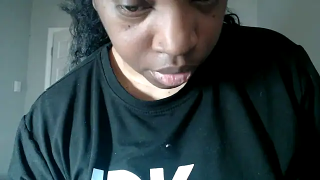 Sexymona1218 online show from 09/15/25, 03:12