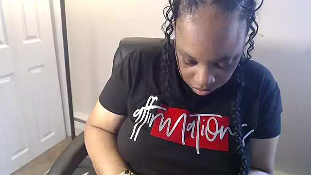 Sexymona1218 online show from 05/09/26, 07:08