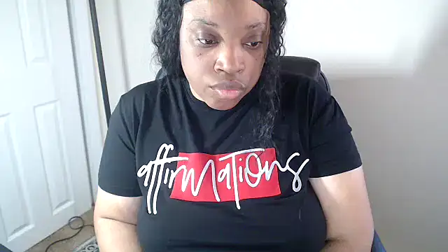 Sexymona1218 online show from 06/03/26, 02:33