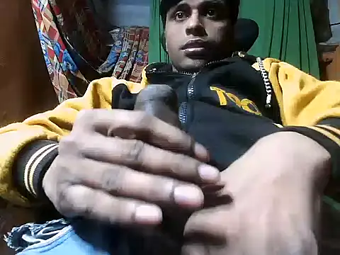 desiboy1101 online show from 12/07/24, 01:51