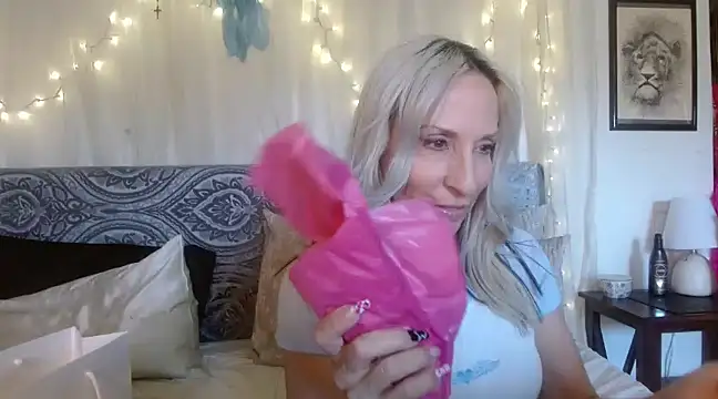 Sweet-Ginger online show from 03/15/25, 11:17