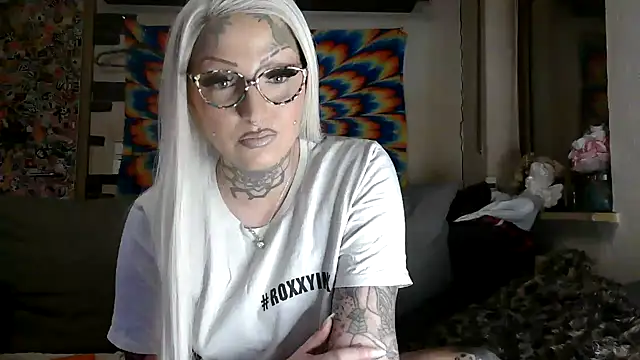 RoxxyInk online show from 01/09/26, 01:41