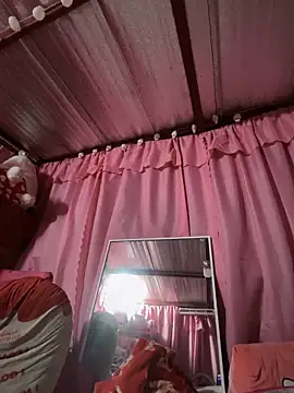 sweetieme online show from 09/19/25, 12:39