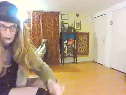 Ms Lilith online show from 12/31/24, 10:45