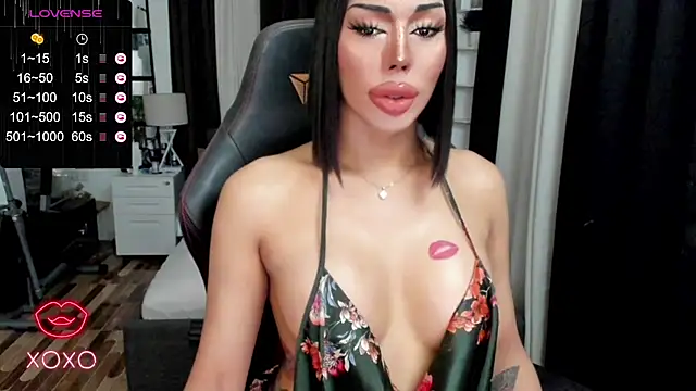 Forever MissCandace online show from 02/23/25, 11:47