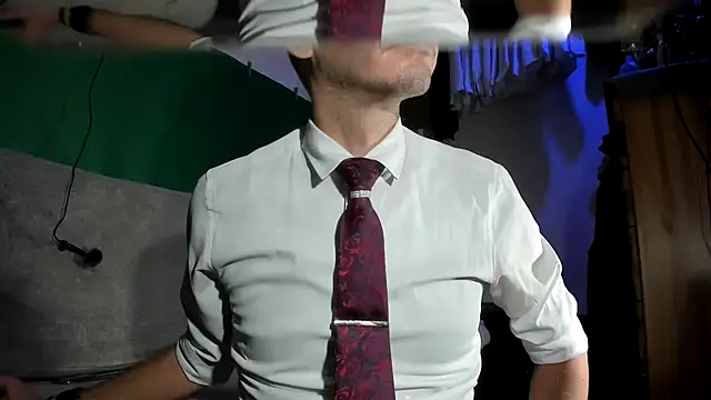 viraglaci18xh online show from 11/25/25, 04:18