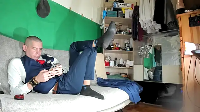 Snapshot of viraglaci18@xh chatting on 02/03/26, 06:40 viraglaci18xh online show from 02/03/26, 06:40