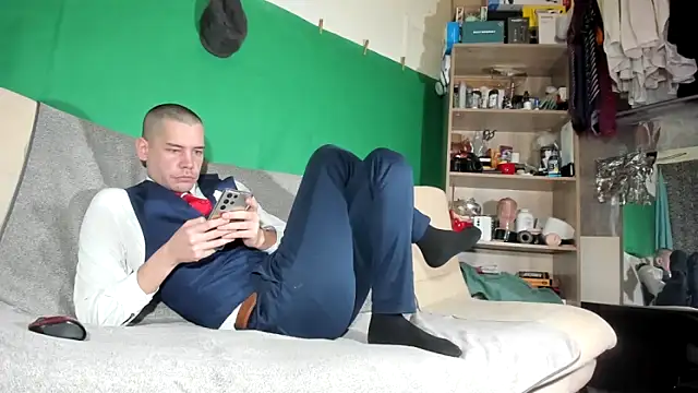 Snapshot of viraglaci18@xh chatting on 02/04/26, 09:09 viraglaci18xh online show from 02/04/26, 09:09