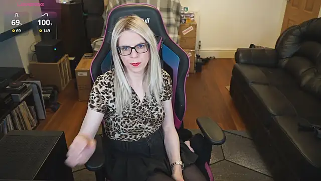 KelseyCobalt online show from 12/13/25, 09:53