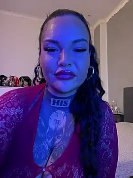  MelinaCurves  online show from 03/26/26, 07:30