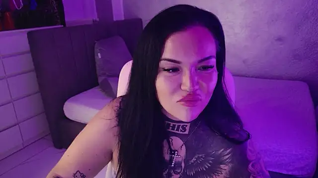  MelinaCurves  online show from 07/03/26, 12:17
