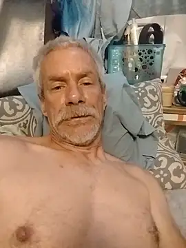 Biknight online show from 04/10/26, 02:39