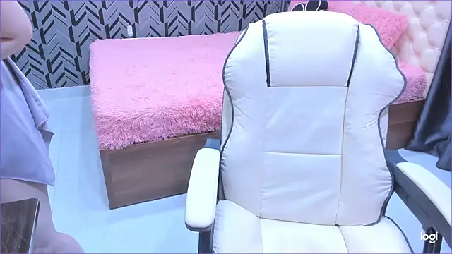 Toyota Motor Corporation online show from 09/27/25, 11:21