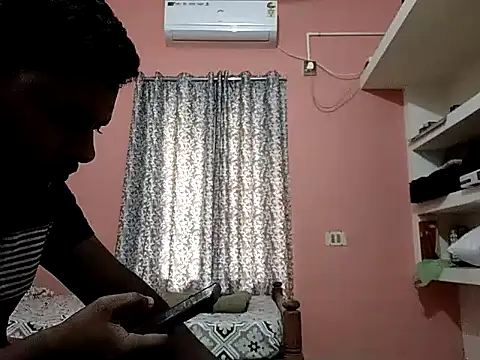 Aneesh007m online show from 10/17/25, 09:56