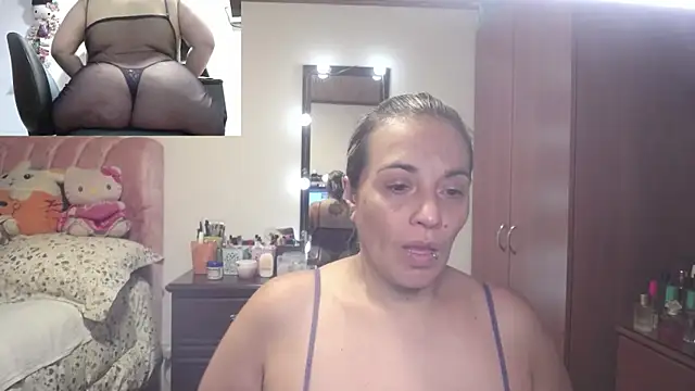 zoe hotxxx online show from 01/08/26, 02:08