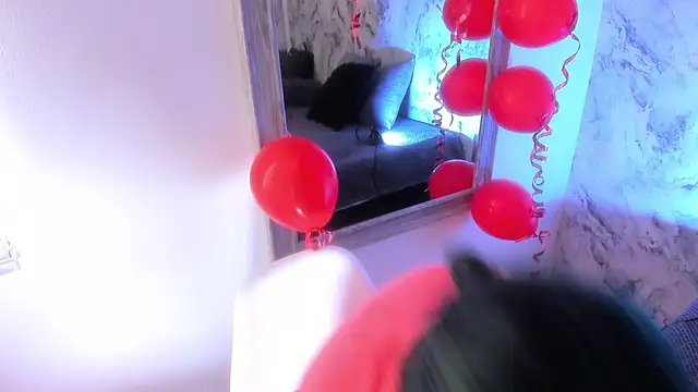 Snapshot of BrianaGarner chatting on 02/15/25, 07:50 BrianaGarner online show from 02/15/25, 07:50