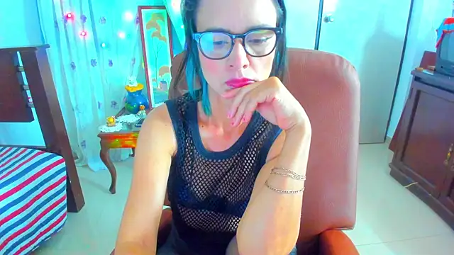 Snapshot of BrianaGarner chatting on 02/15/26, 08:13 BrianaGarner online show from 02/15/26, 08:13