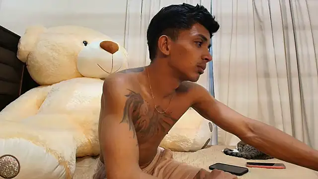  dannyaldana  online show from 01/28/25, 08:25