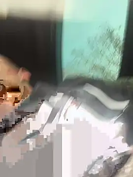 Snapshot of Slumlords chatting on 02/09/26, 07:40 Slumlords online show from 02/09/26, 07:40