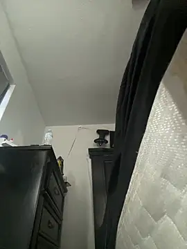 Slumlords online show from 04/23/26, 07:27