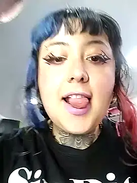 Snapshot of cindy_ink chatting on 02/04/25, 08:49 cindy ink online show from 02/04/25, 08:49