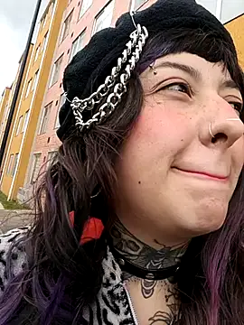 Snapshot of cindy_ink chatting on 03/19/25, 04:13 cindy ink online show from 03/19/25, 04:13