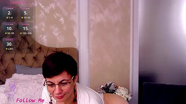 BustyPenellope online show from 01/28/25, 06:49