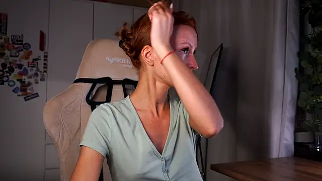 Snapshot of Liuba_Fox chatting on 06/22/26, 08:39 Liuba Fox online show from 06/22/26, 08:39