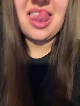 Snapshot of Jane_BBW chatting on 02/15/25, 01:10 Jane BBW online show from 02/15/25, 01:10