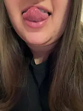 Snapshot of Jane_BBW chatting on 05/11/26, 03:12 Jane BBW online show from 05/11/26, 03:12