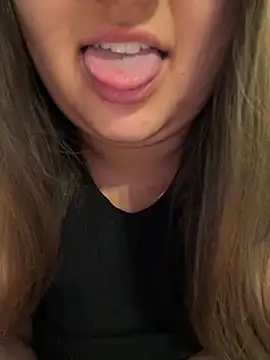 Snapshot of Jane_BBW chatting on 06/08/26, 10:37 Jane BBW online show from 06/08/26, 10:37