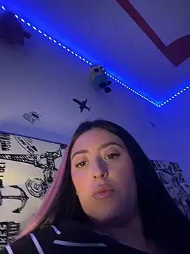 Snapshot of Sofhi_corolinne31 chatting on 02/08/25, 10:19 Sofhi corolinne31 online show from 02/08/25, 10:19