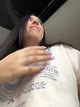 Snapshot of Sofhi_corolinne31 chatting on 02/21/25, 09:43 Sofhi corolinne31 online show from 02/21/25, 09:43