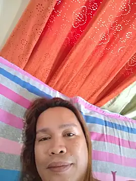 Snapshot of tsfucker_lei chatting on 05/16/26, 06:43 tsfucker lei online show from 05/16/26, 06:43