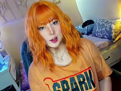 HOTnWILDalice online show from 02/15/25, 09:38