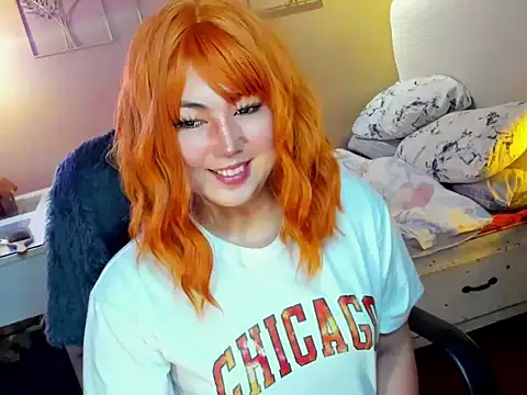 HOTnWILDalice online show from 02/28/25, 03:37