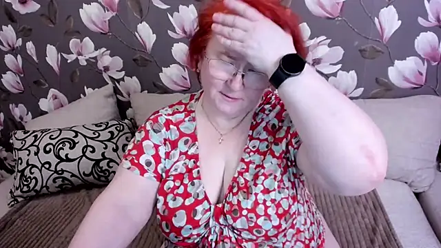 leiamillersonn online show from 02/25/25, 08:41